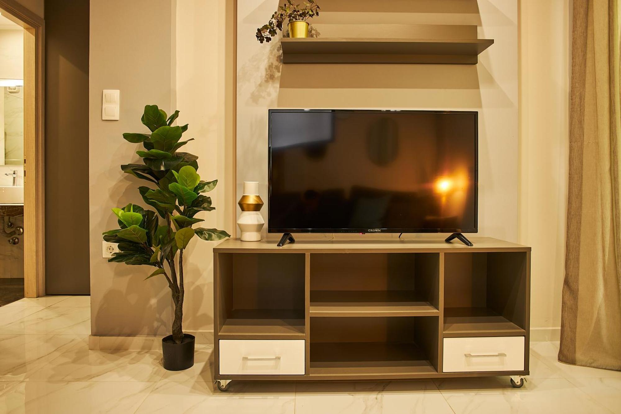 Marble Shine Apartment Near The City Center By Binobi! سالونيك المظهر الخارجي الصورة